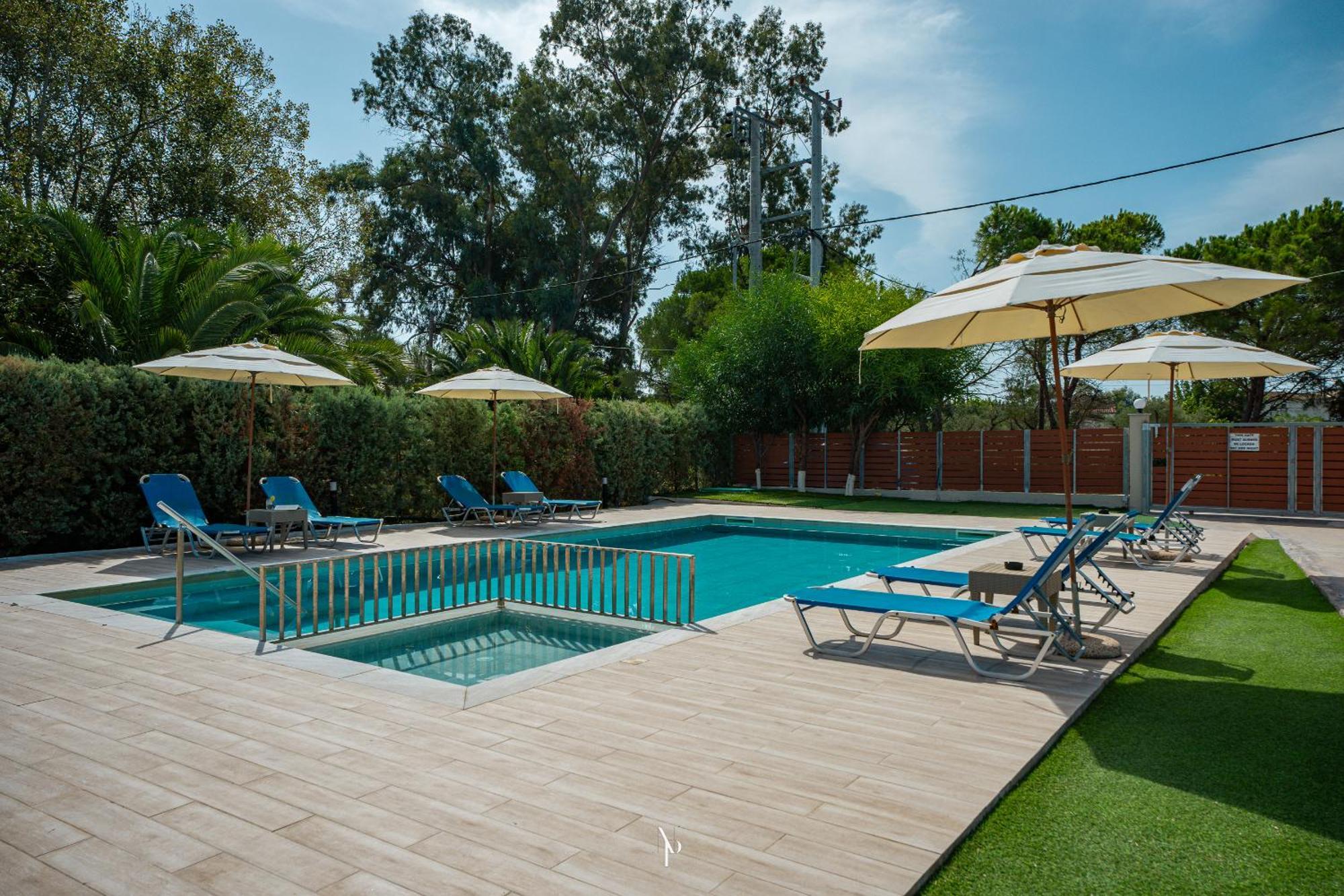 Nancy'S Budget Villa With Pool & Jacuzzi By "Elite" لاغاناس المظهر الخارجي الصورة