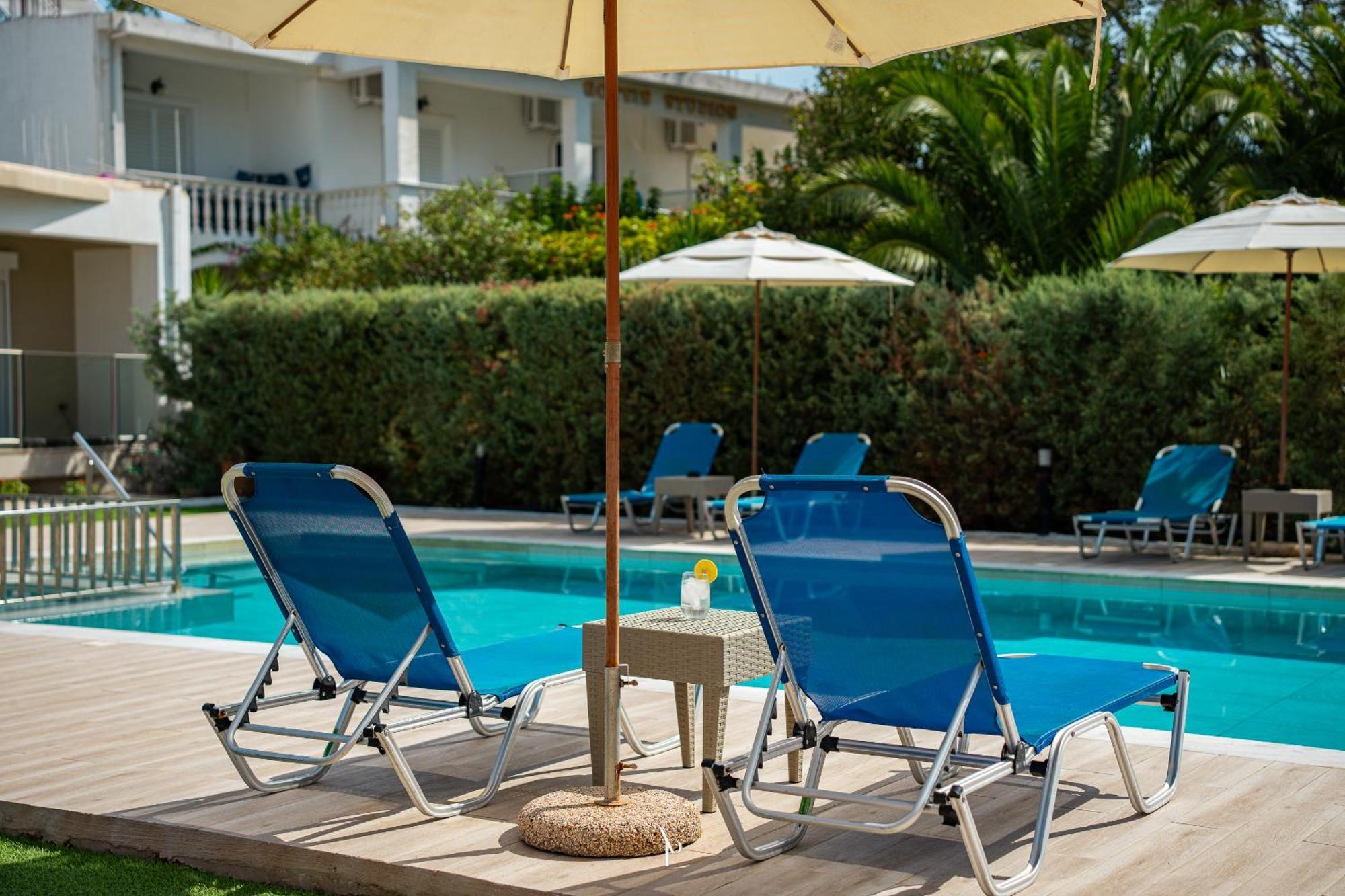 Nancy'S Budget Villa With Pool & Jacuzzi By "Elite" لاغاناس المظهر الخارجي الصورة