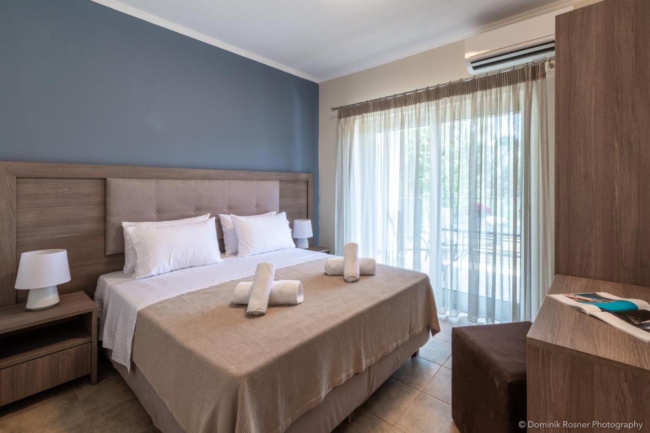 Nancy'S Budget Villa With Pool & Jacuzzi By "Elite" لاغاناس المظهر الخارجي الصورة